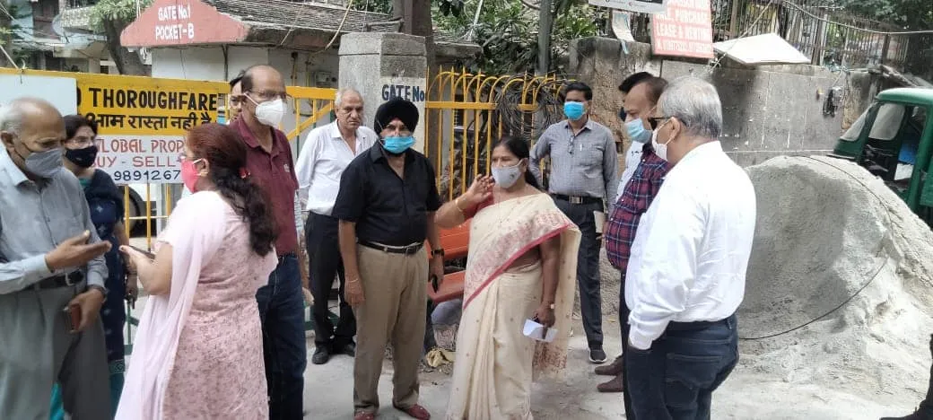 सिद्धार्थ एक्सटेंशन पॉकेट बी का आरडब्ल्यूए संग निरीक्षण — तस्वीर 6 में से 21