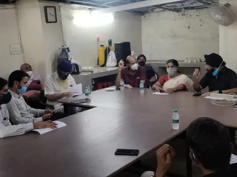 सिद्धार्थ एक्सटेंशन पॉकेट बी का आरडब्ल्यूए संग निरीक्षण — 12