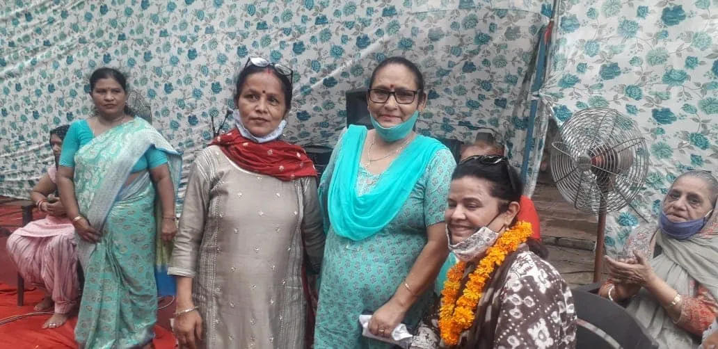 वार्ड कार्यालय में श्री कृष्ण जन्माष्टमी महोत्सव — तस्वीर 5 में से 18
