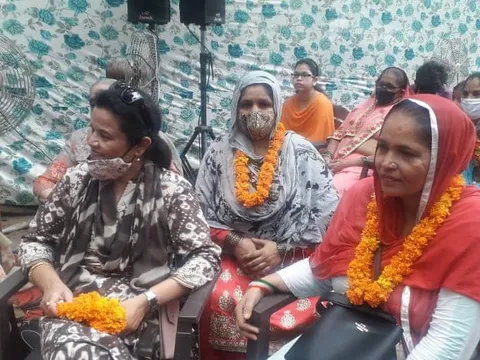 वार्ड कार्यालय में श्री कृष्ण जन्माष्टमी महोत्सव — 12