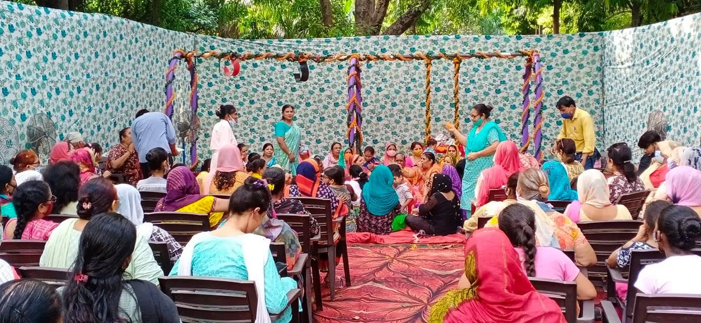 वार्ड कार्यालय में श्री कृष्ण जन्माष्टमी महोत्सव — तस्वीर 14 में से 18