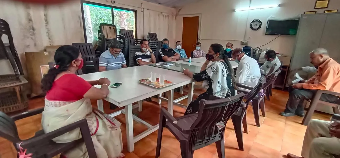 सिद्धार्थ एक्सटेंशन पॉकेट C में पार्षद का निरीक्षण दौरा — तस्वीर 2 में से 15