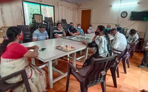 सिद्धार्थ एक्सटेंशन पॉकेट C में पार्षद का निरीक्षण दौरा
