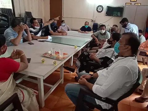 सिद्धार्थ एक्सटेंशन पॉकेट C में पार्षद का निरीक्षण दौरा — 3