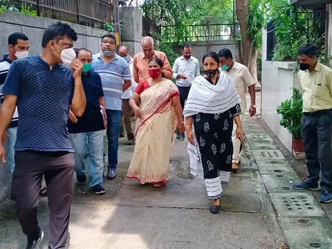 सिद्धार्थ एक्सटेंशन पॉकेट C में पार्षद का निरीक्षण दौरा — 14