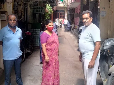 आश्रम कोली कैम्प में एंटी मलेरिया फॉगिंग — 2