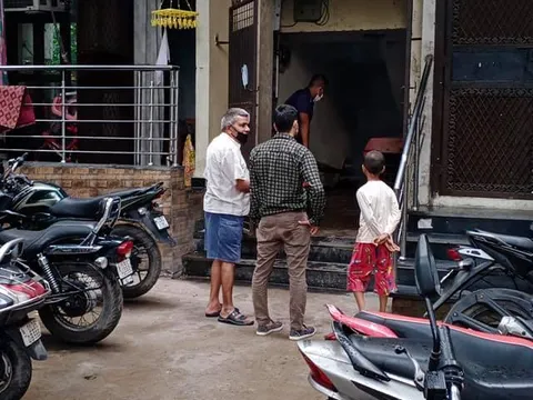 भगवान नगर चौक की मार्किट व जीवन नगर में एंटी मलेरिया फॉगिंग