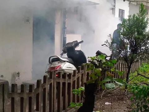 भगवान नगर चौक की मार्किट व जीवन नगर में एंटी मलेरिया फॉगिंग — 9