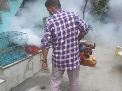 सनलाइट कॉलोनी–1 व वाल्मिकी कॉलोनी में एंटी मलेरिया फॉगिंग — 2