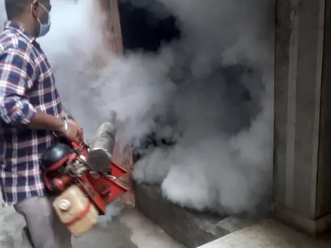 सनलाइट कॉलोनी–1 व वाल्मिकी कॉलोनी में एंटी मलेरिया फॉगिंग — 9