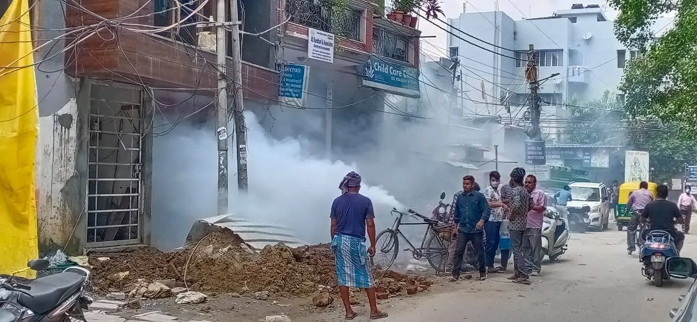 सनलाइट कॉलोनी–1 व वाल्मिकी कॉलोनी में एंटी मलेरिया फॉगिंग — तस्वीर 10 में से 18