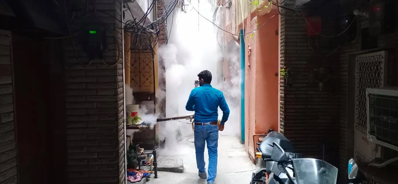 सनलाइट कॉलोनी–1 व वाल्मिकी कॉलोनी में एंटी मलेरिया फॉगिंग — तस्वीर 17 में से 18