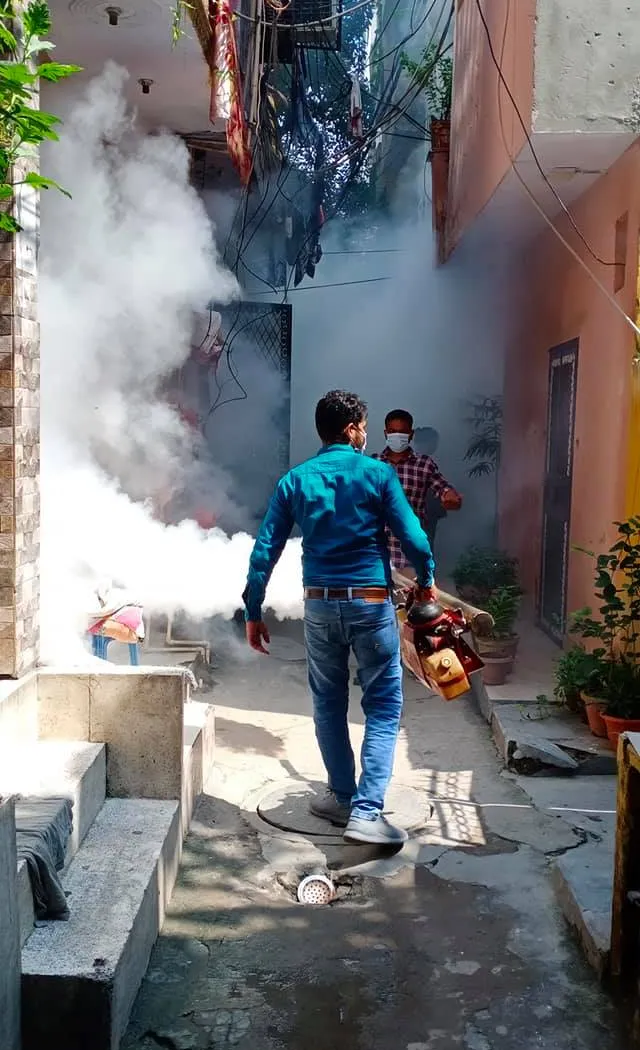 सनलाइट कॉलोनी–1 व वाल्मिकी कॉलोनी में एंटी मलेरिया फॉगिंग — तस्वीर 18 में से 18