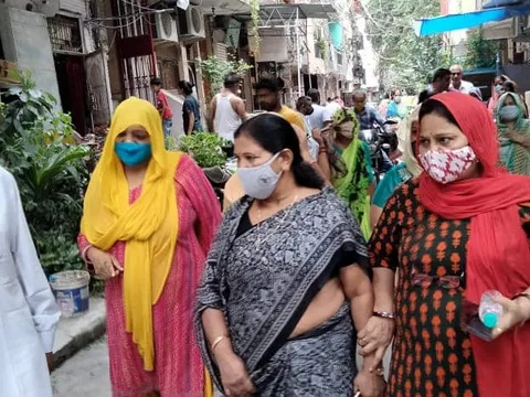 आश्रम सब्ज़ी मंडी (80 गज) की धर्मशाला में दौरा — 3