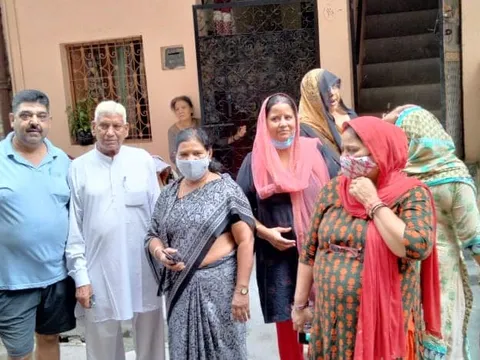 आश्रम सब्ज़ी मंडी (80 गज) की धर्मशाला में दौरा — 4