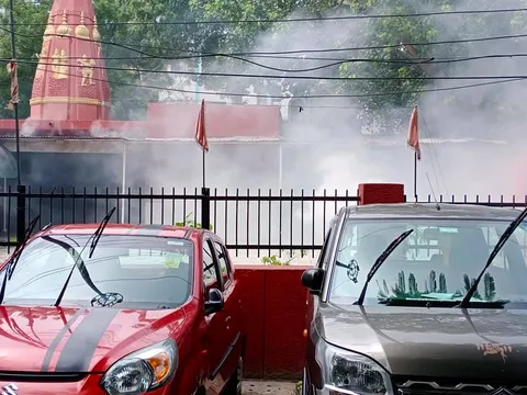 सनलाईट कॉलोनी – 1 के बाला साहेब गुरुद्वारा क्षेत्र में एंटी मलेरिया फॉगिंग — 10