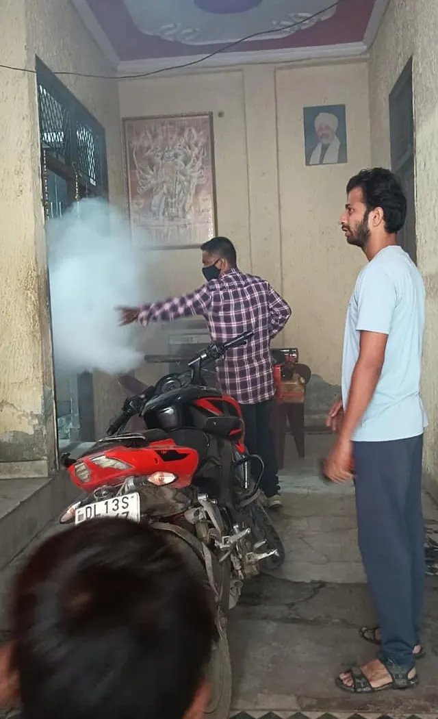सराय काले खां चौपाल और हरिजन बस्ती में एंटी मलेरिया फॉगिंग — तस्वीर 8 में से 10
