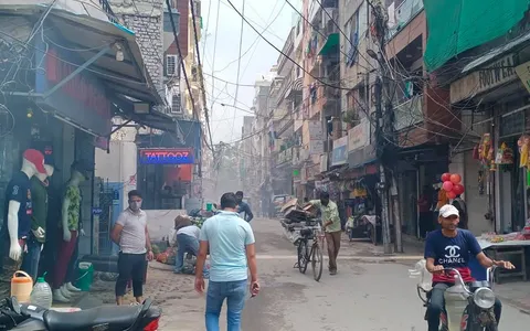 भगवान नगर व मनोकामना मंदिर क्षेत्र में एंटी मलेरिया फॉगिंग