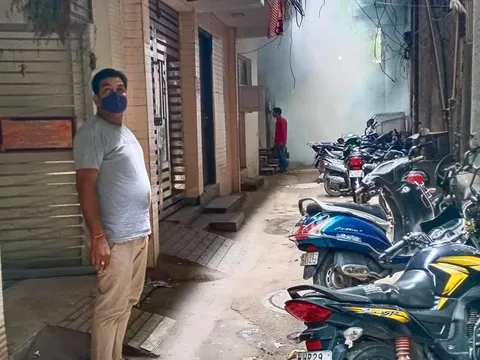 भगवान नगर व मनोकामना मंदिर क्षेत्र में एंटी मलेरिया फॉगिंग — 7