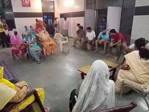 किलोकरी गांव के जाटव समाज चौपाल में दौरा