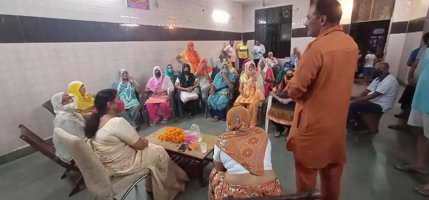 किलोकरी गांव के जाटव समाज चौपाल में दौरा — तस्वीर 2 में से 2