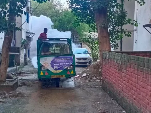 किलोकरी गांव वैष्णव मंदिर, दिल्ली विद्युत कॉलोनी व ITI कॉलोनी में एंटी मलेरिया फॉगिंग — 12