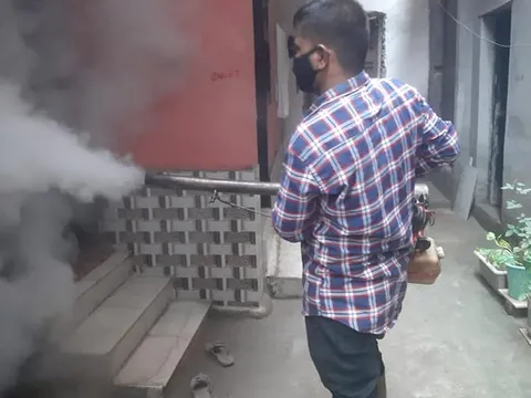 किलोकरी गांव वैष्णव मंदिर, दिल्ली विद्युत कॉलोनी व ITI कॉलोनी में एंटी मलेरिया फॉगिंग — 16