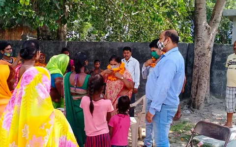 बेहलोलपुर में स्ट्रीट लाइट लगाने का कार्य शुरू