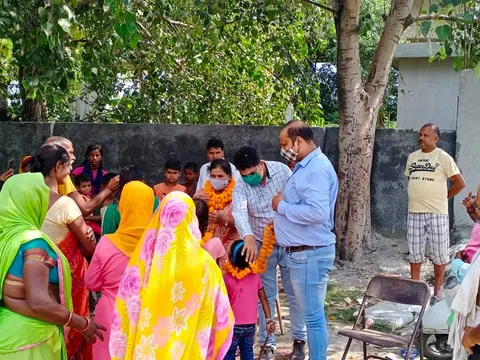 बेहलोलपुर में स्ट्रीट लाइट लगाने का कार्य शुरू — 3