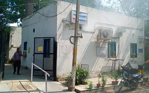 किलोकरी आटा चक्की, हिल क्वीन स्कूल व DTL कॉलोनी में एंटी मलेरिया फॉगिंग