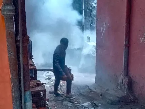 किलोकरी आटा चक्की, हिल क्वीन स्कूल व DTL कॉलोनी में एंटी मलेरिया फॉगिंग — 6