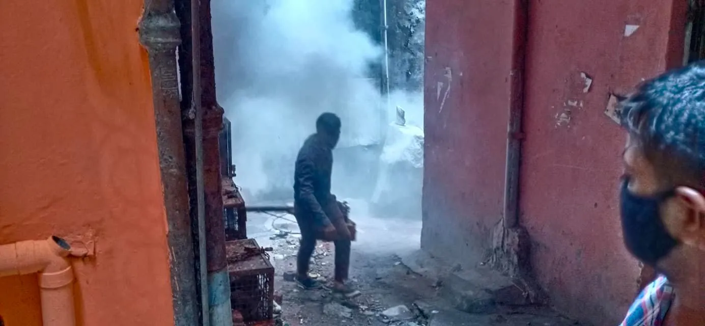 किलोकरी आटा चक्की, हिल क्वीन स्कूल व DTL कॉलोनी में एंटी मलेरिया फॉगिंग — तस्वीर 6 में से 14