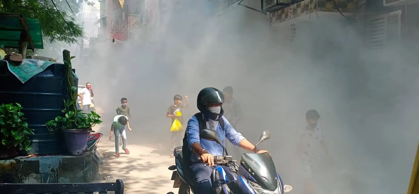 किलोकरी आटा चक्की, हिल क्वीन स्कूल व DTL कॉलोनी में एंटी मलेरिया फॉगिंग — तस्वीर 14 में से 14