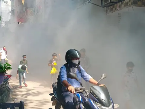 किलोकरी आटा चक्की, हिल क्वीन स्कूल व DTL कॉलोनी में एंटी मलेरिया फॉगिंग — 14