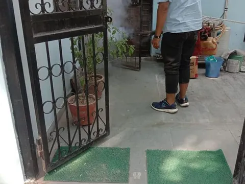 RWA पॉकेट B, सिद्धार्थ एक्सटेंशन द्वारा फॉगिंग के लिए पार्षद का धन्यवाद