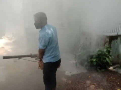 RWA पॉकेट B, सिद्धार्थ एक्सटेंशन द्वारा फॉगिंग के लिए पार्षद का धन्यवाद — 9