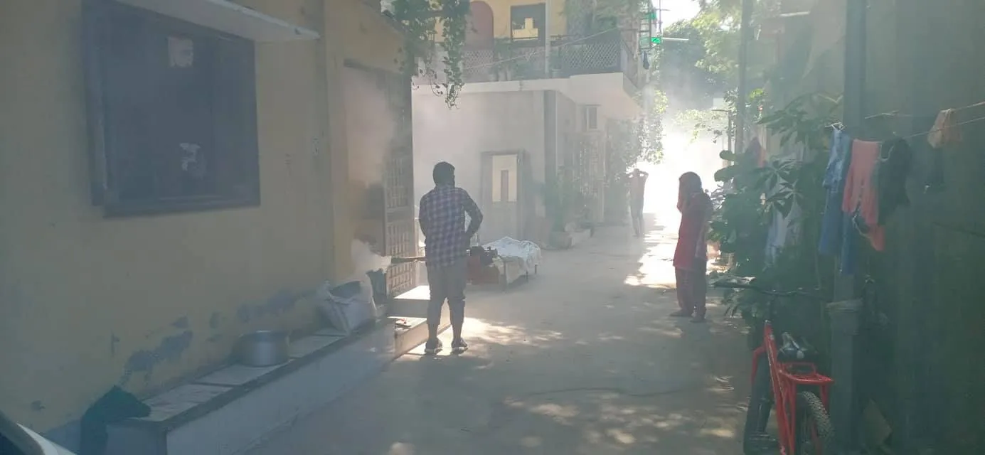 सराय काले खां के DDA फ्लैट में एंटी मलेरिया फॉगिंग — तस्वीर 10 में से 11
