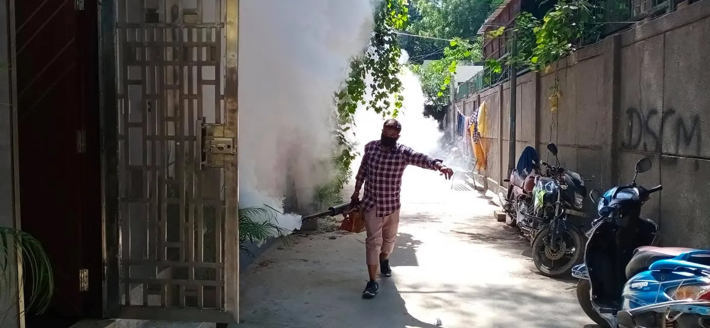 सराय काले खां के DDA फ्लैट में एंटी मलेरिया फॉगिंग — तस्वीर 11 में से 11