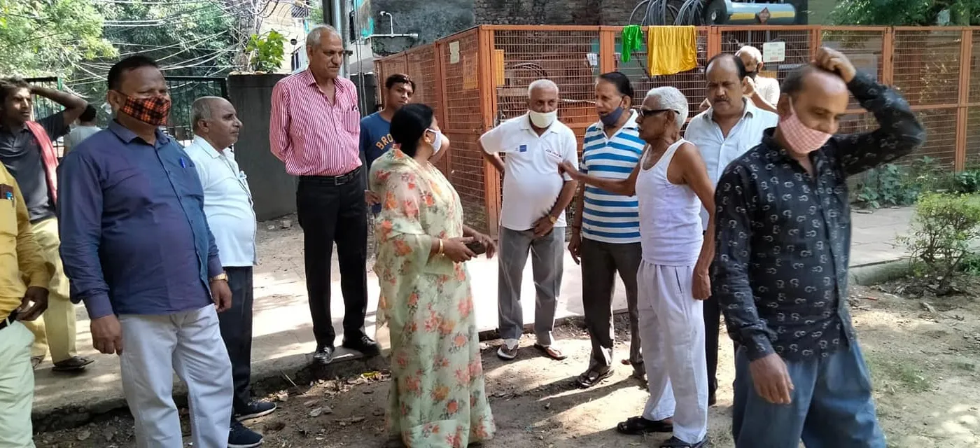 सनलाइट कॉलोनी नं 2 के गोवर्धन पार्क व कोली कैम्प में दौरा — तस्वीर 1 में से 10