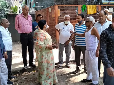 सनलाइट कॉलोनी नं 2 के गोवर्धन पार्क व कोली कैम्प में दौरा