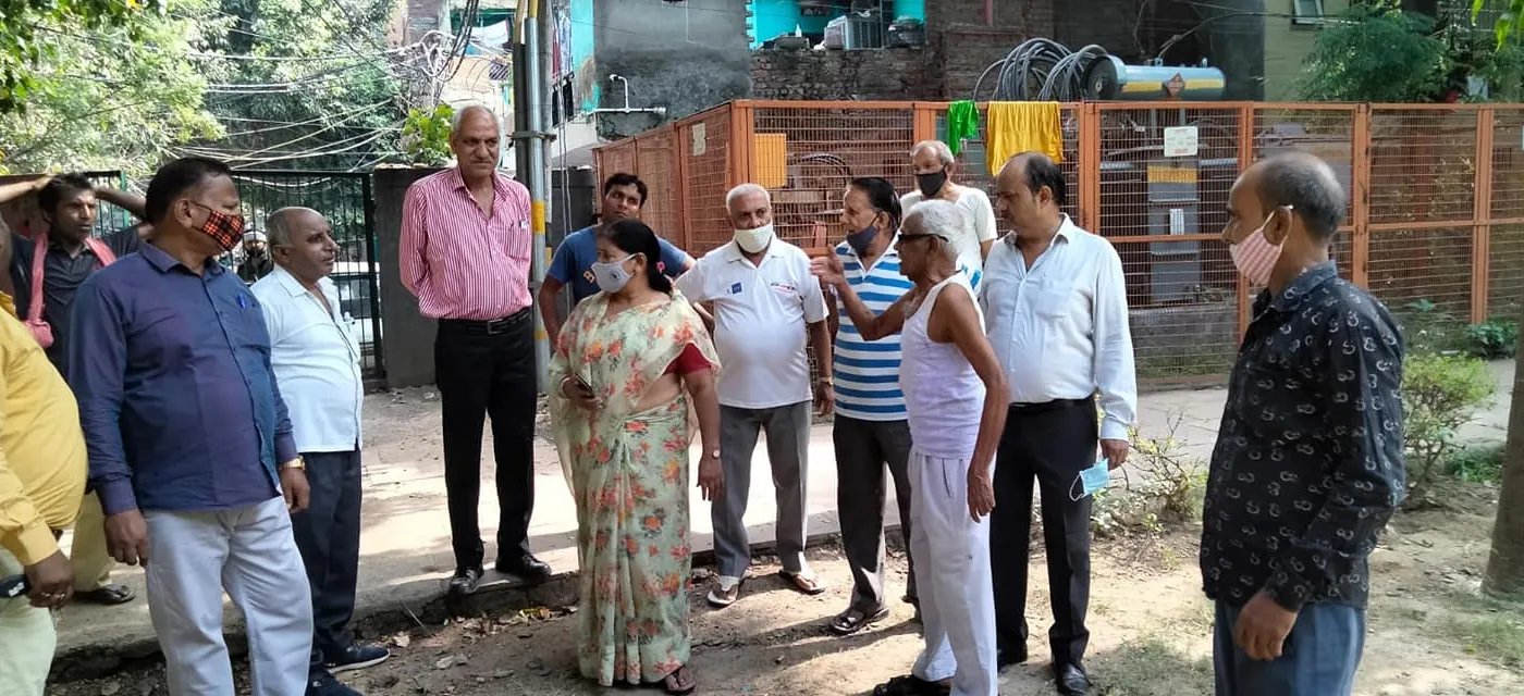 सनलाइट कॉलोनी नं 2 के गोवर्धन पार्क व कोली कैम्प में दौरा — तस्वीर 2 में से 10