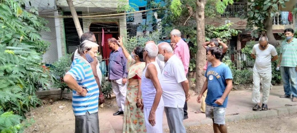 सनलाइट कॉलोनी नं 2 के गोवर्धन पार्क व कोली कैम्प में दौरा — तस्वीर 6 में से 10