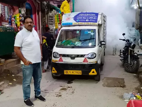 सराय काले खां में टीफा मशीन द्वारा एंटी मलेरिया फॉगिंग