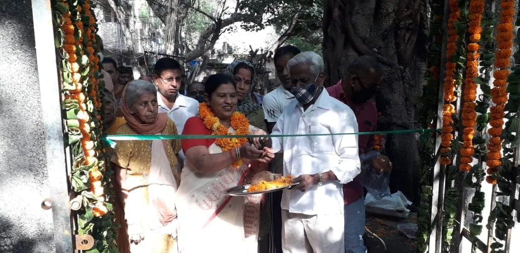 सनलाईट कॉलोनी 2 के स्टोर वाले पार्क में दीवार निर्माण का उद्घाटन — तस्वीर 2 में से 8