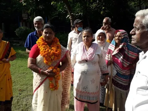 सनलाईट कॉलोनी 2 के स्टोर वाले पार्क में दीवार निर्माण का उद्घाटन — 6