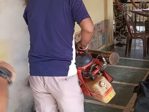 सराय काले खां व खेड़ादेवी मंदिर क्षेत्र में एंटी मलेरिया फॉगिंग — 14