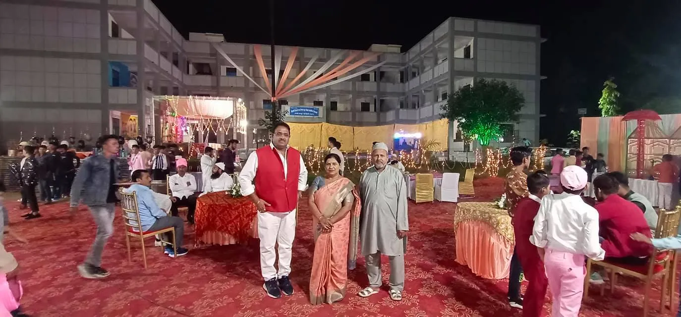 नगलि रजापुर के MCD स्कूल में हुए प्रोग्राम में शामिल — तस्वीर 3 में से 3