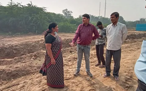 छठ पर्व हेतु लाइट व्यवस्था के लिए स्थल निरीक्षण