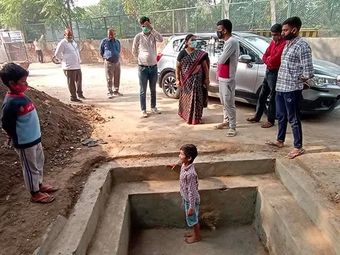 छठ पर्व हेतु लाइट व्यवस्था के लिए स्थल निरीक्षण — 11