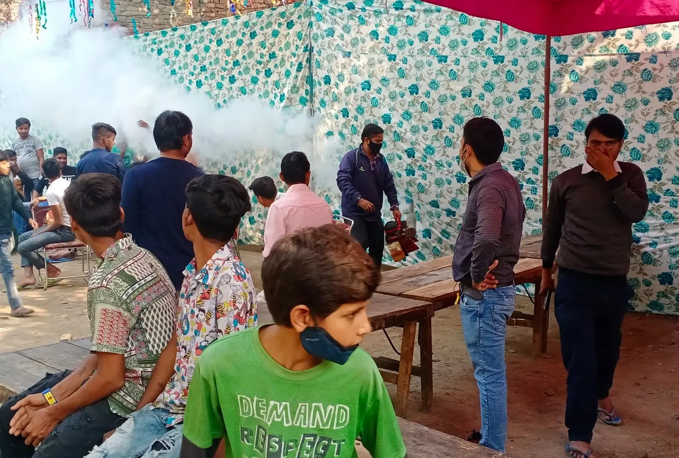 वार्ड के घाटों पर एंटी मलेरिया फॉगिंग — तस्वीर 2 में से 19